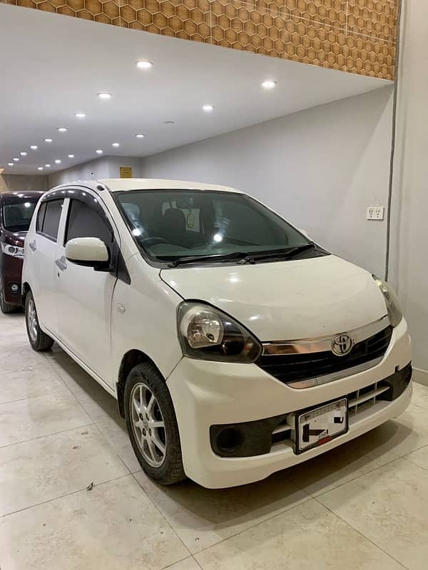 Toyota Pixis Epoch 2016 1