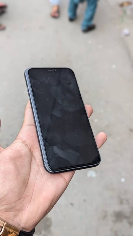 Iphone 11 64GB (JV) 3