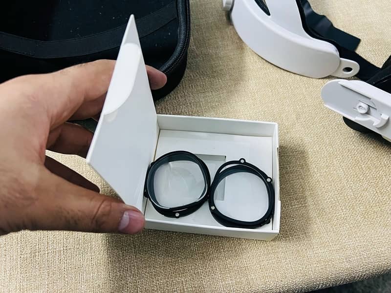 Oculus Meta Quest 2 3