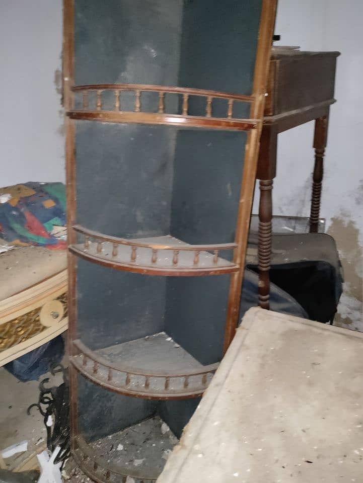 CABINET FOR SELL 4