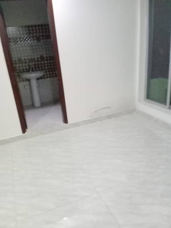 1 Bed Flat is Available For Rent in Sector D Bahria Town Lahore 3