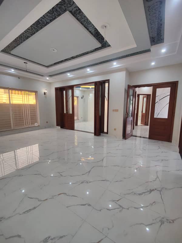 Brand New Luxury 1 Kanal House For Rent In Sector C Bahria Town Lahore 9