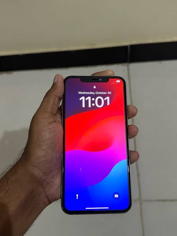 Iphone 11 pro max 256gb Pta approved 1