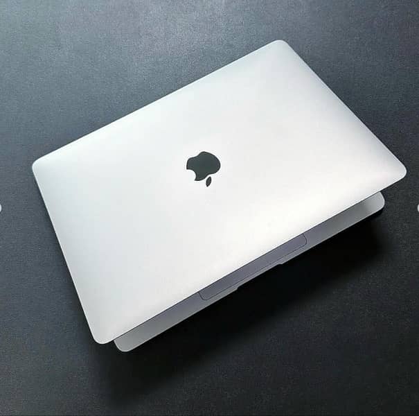 MACBOOK AIR (2018) CORE I5 (16/256gb FLASH) TOUCH ID . . 1