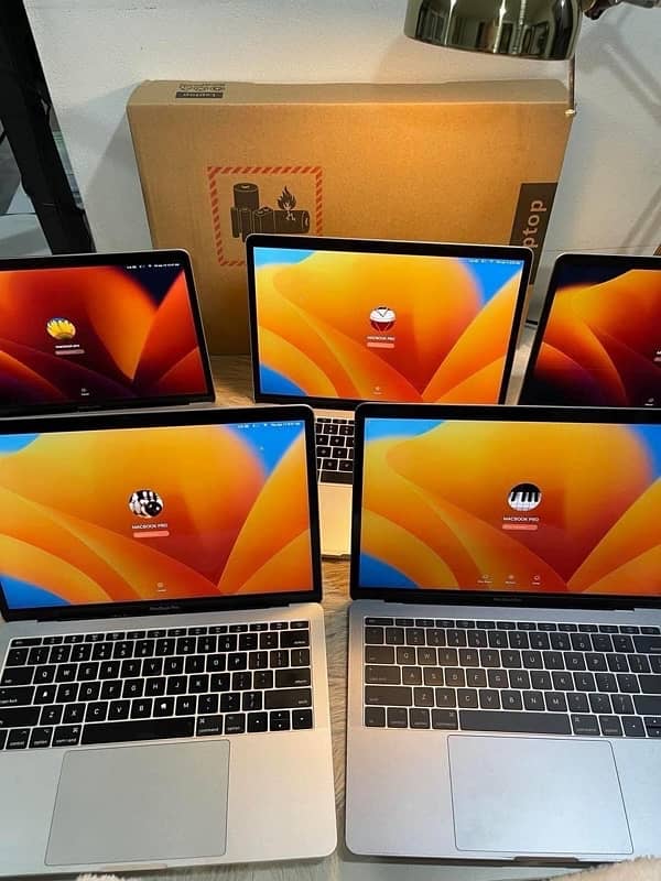 MACBOOK AIR (2019) Core i5 (16/256gb Flash Ssd) Touch id 0