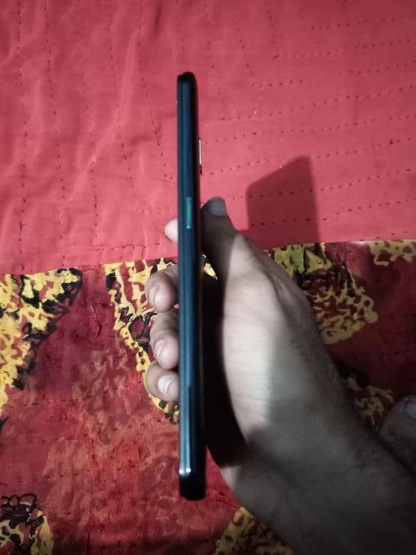 OPPO F11 3