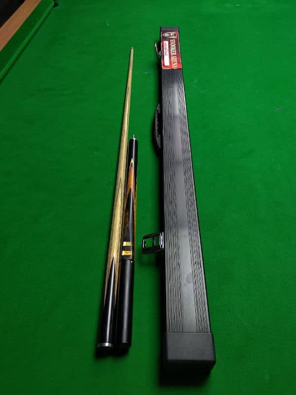 LP Golden Elephant Snooker Cue 0