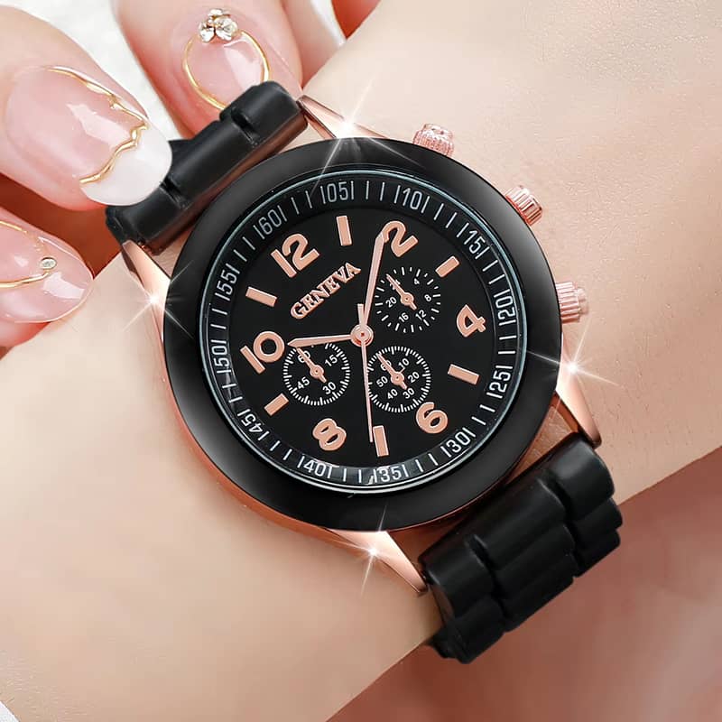 2 Set Fashion Casual Ladies Simple Dial Quartz Wrist watches 17