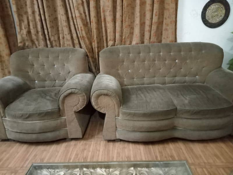 2 Used Sofa Sets – 11-Seater Capacity! 0