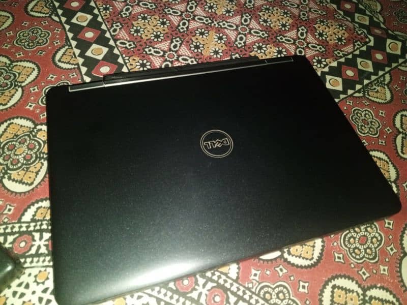 DELL LATITUDE E5440 CORE i5 / 8gb ram 0