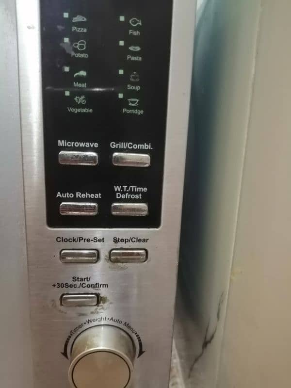 microwave genuine condition 2