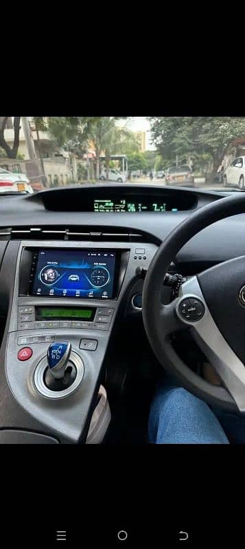 Toyota Prius 2014 3