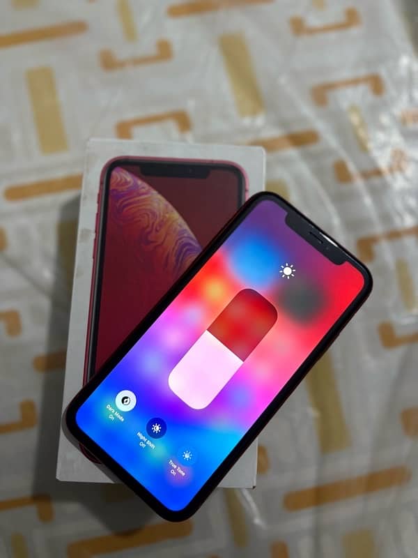 IPHONE XR 64GB 0