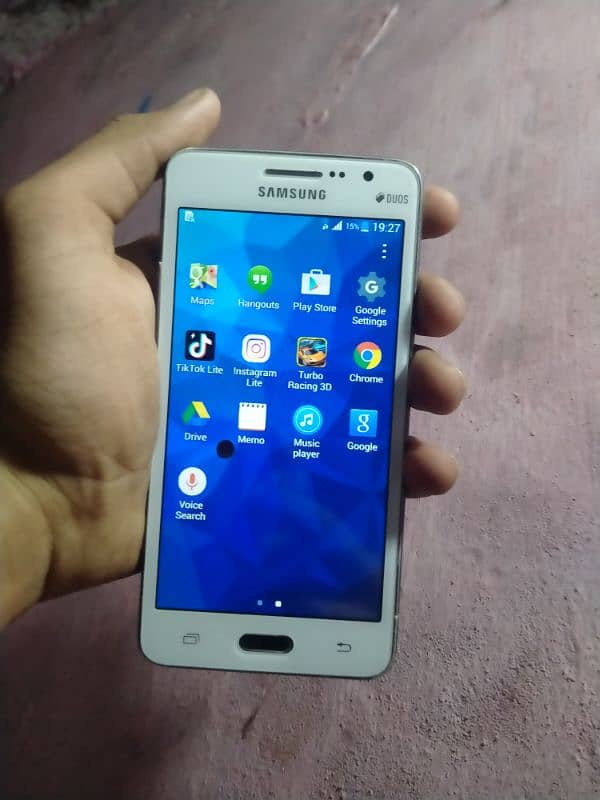 Samsung grand prime urgent sale Rs : 3200 5