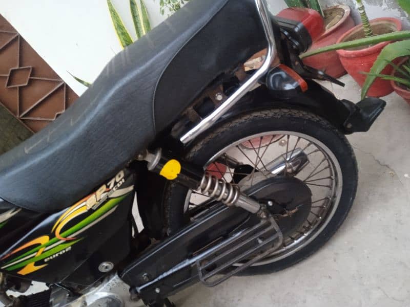 Super power 2019, Genuine condition,1st Lady owner use ok bike 5