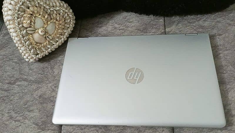 HP Pavilion x360 convertible core-i5 7th Gen 8