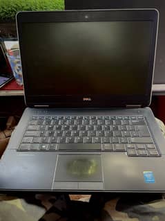 Dell Laptop Core i5 4th Generation