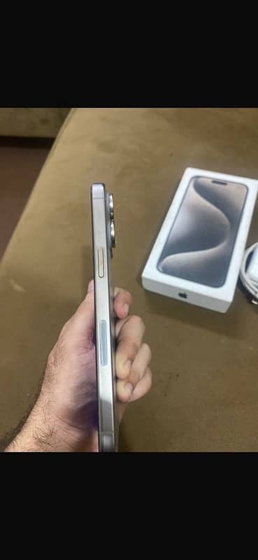 iPhone 15 pro max 256GB  JV with box lush condition 3