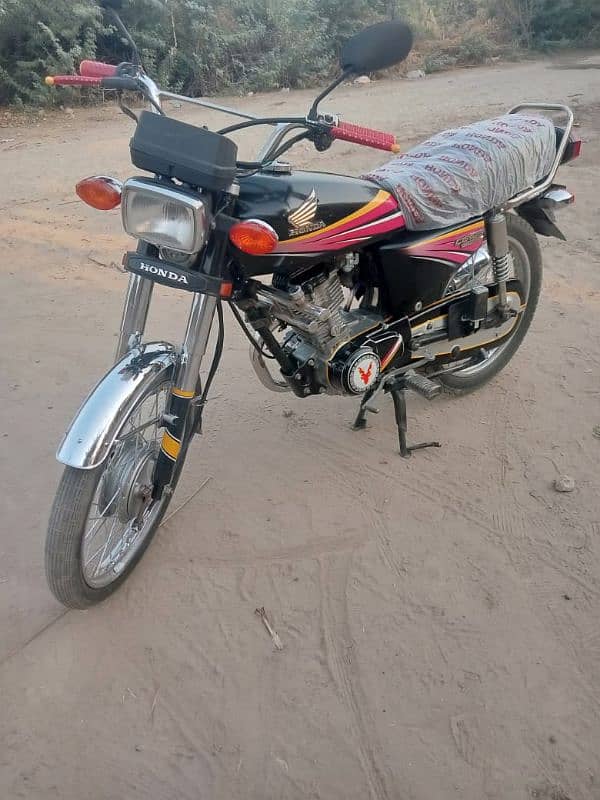 Honda 125CG baik FOR sale condition Is new all okqtsaap 03244025537 1