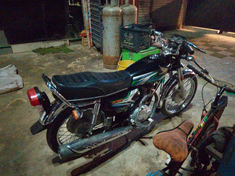 Honda 125 Karachi 2023 5