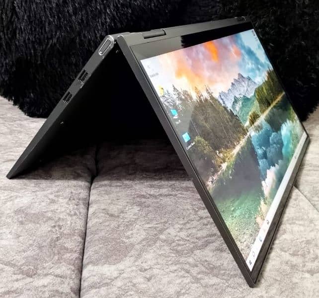 Lenovo Yoga C740-15IML 7