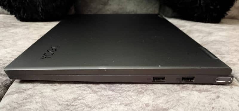 Lenovo Yoga C740-15IML 13