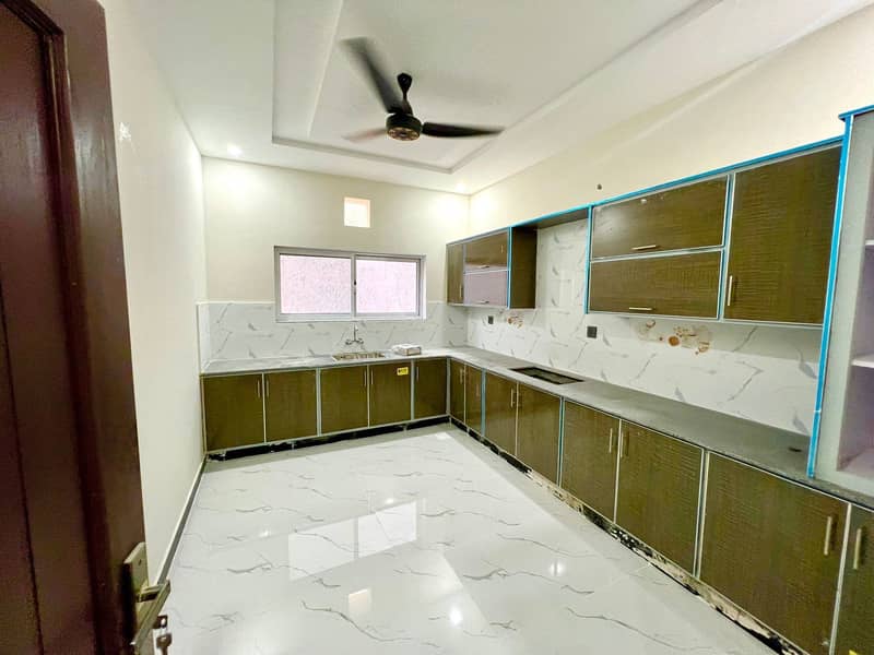 40*80 Brand New House For Sale 9