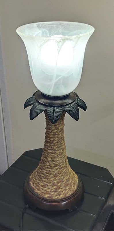 Table lamp for sale 1