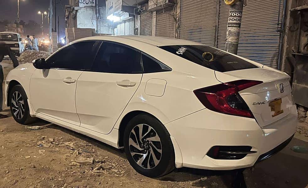 Honda Civic Oriel 2017 Clear 4