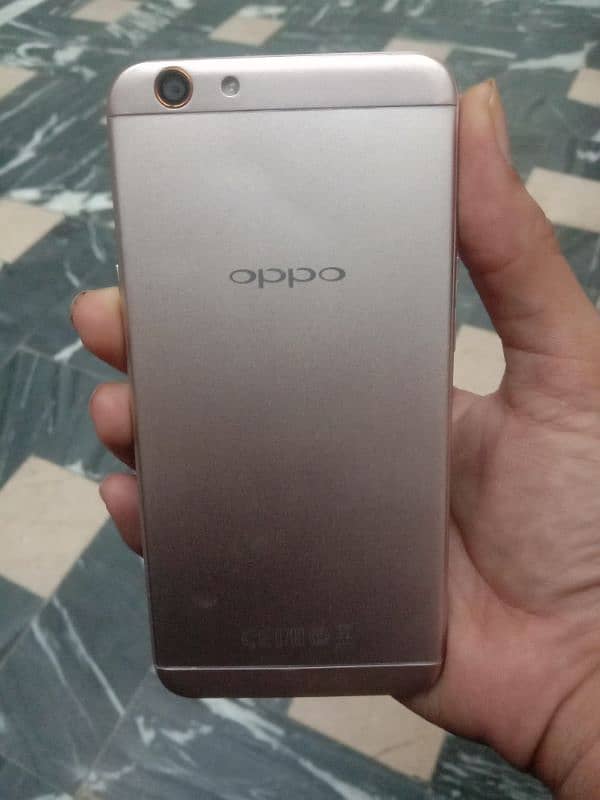 Oppo F1s 4GB ram 64GB memorie 5