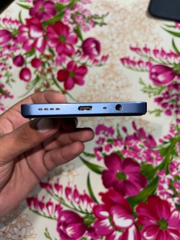 Realme C63 6+6 gb ram 128 gb memory 4