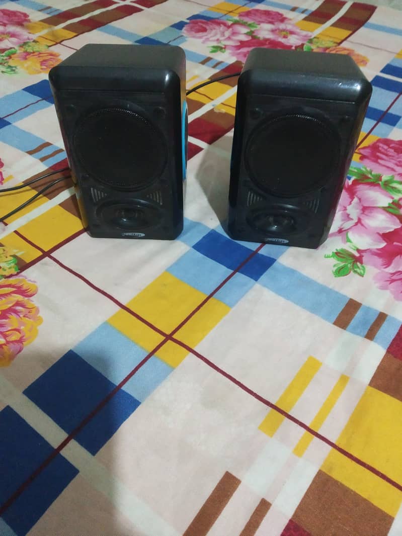 Speakers in running condition 3