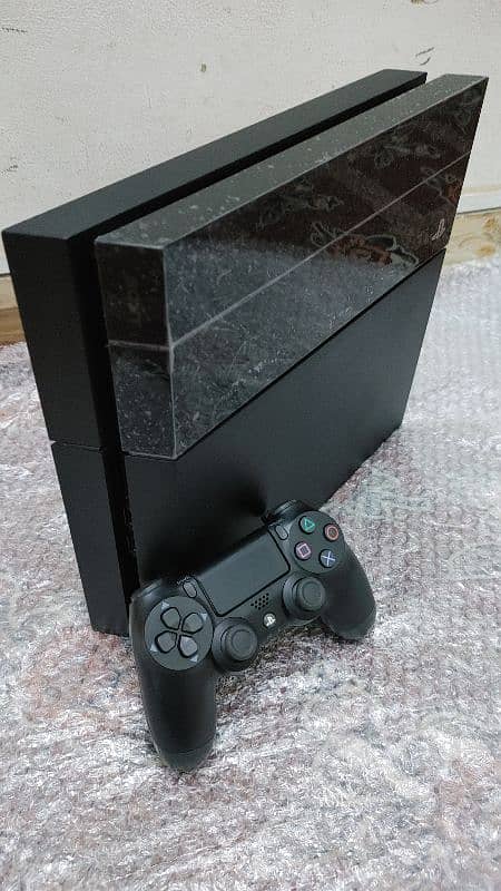 jailbreak 9.00 ps4 500gb with orignal controller 2