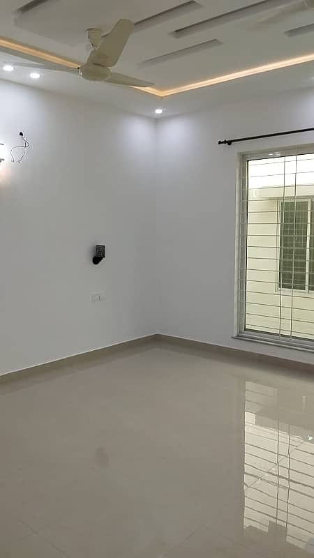 5 Marla House For Rent Upper Portion In L-Block Khayaban e Amin Society Lhr. 6