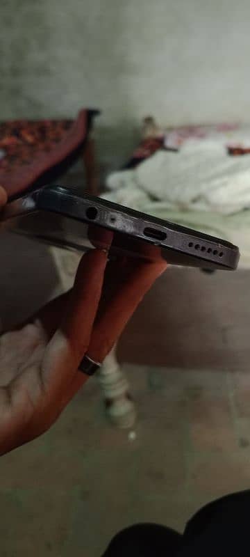 Infinix smart 8pro exchange with iphone 3