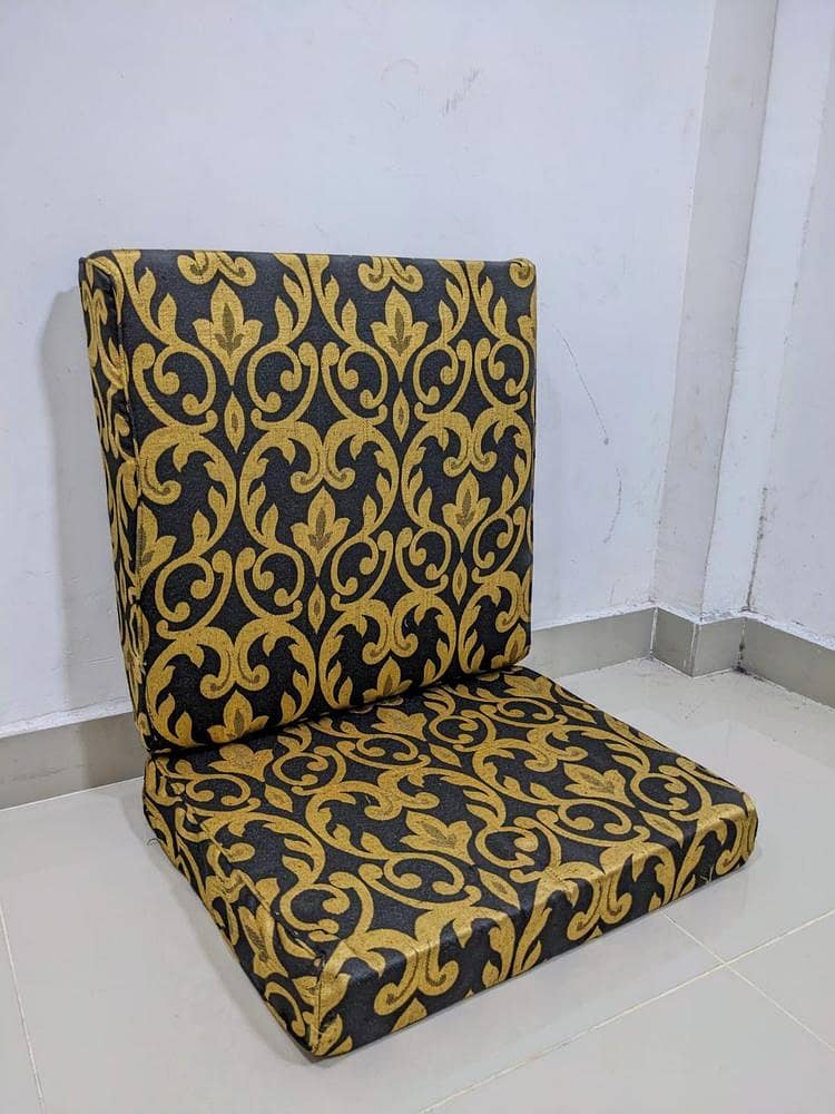 Sofas seat covers (FREE HOME DELIVERY ALL OVER THE PAKISTAN) 2