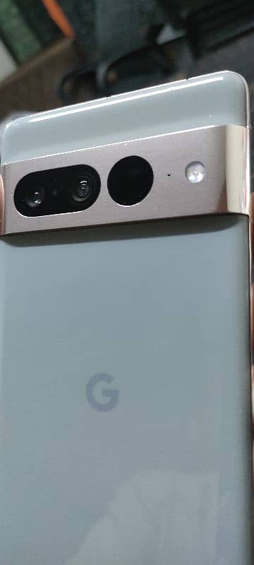 Google Pixel 7 pro, Non PTA, Sim Time Available - 9.7/10 condition 13