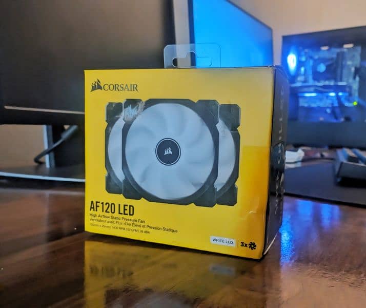 Corsair AF120 White LED 3 x Case Fans Kit 1