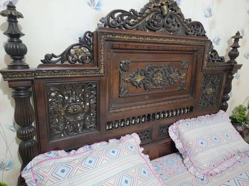 pure sheesham bed 1