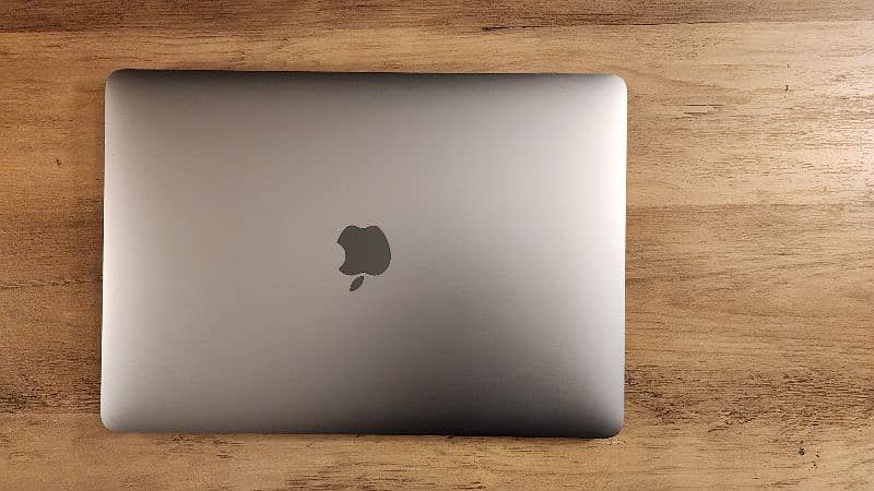 2020 M1 Macbook Air 16GB/256GB 3