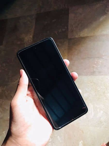 Tecno spark 20 pro 256gb 8gb ram 1