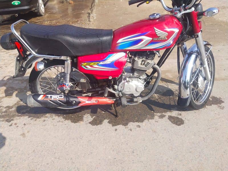 Honda cg 125 2022 model full original condition 03217699114 0