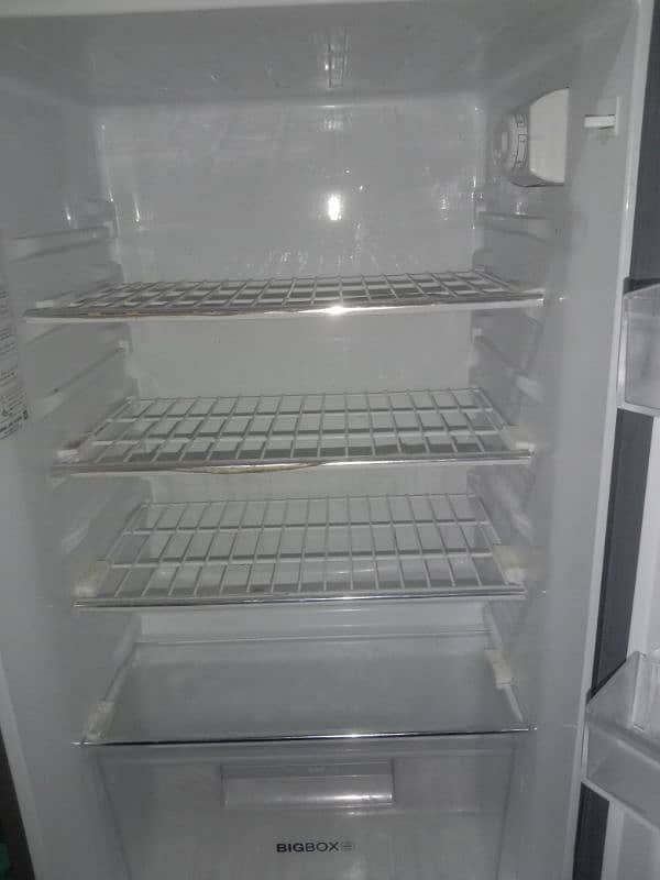 Refrigerator 5