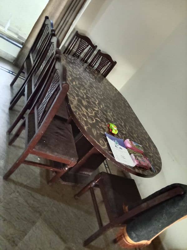 Dinning table and 6 chairs 2