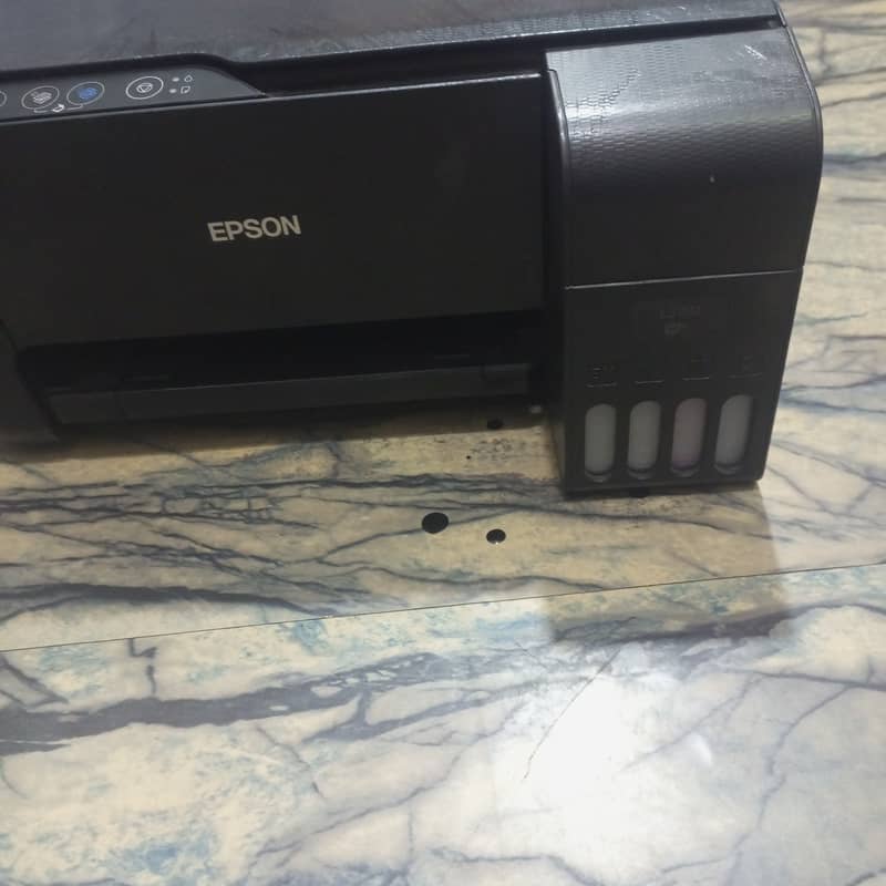 Used Epson color printer 3150 with WI-FI. 1