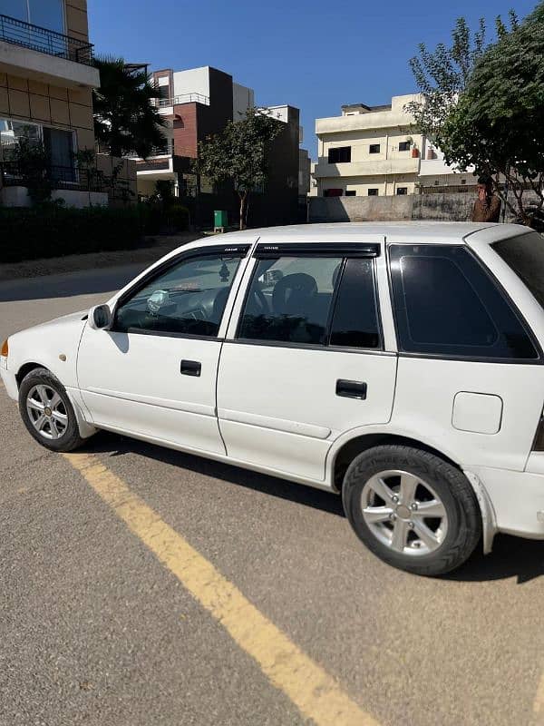 Suzuki Cultus VXR 2015 4