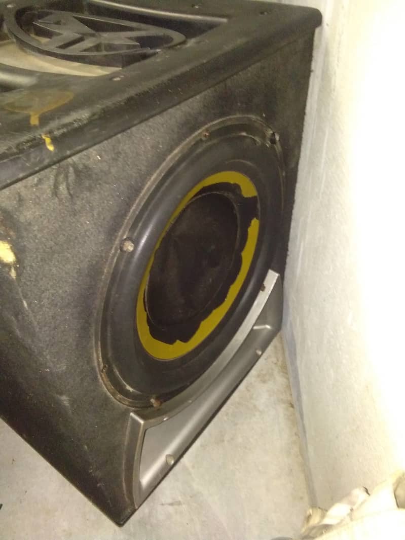 Car heavy sound woofer 1