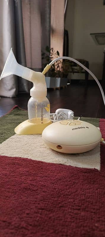 Medela Swing Branded Electric Breasts pump 6