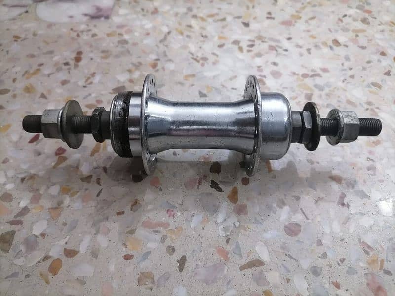 Back Wheel Hub 2