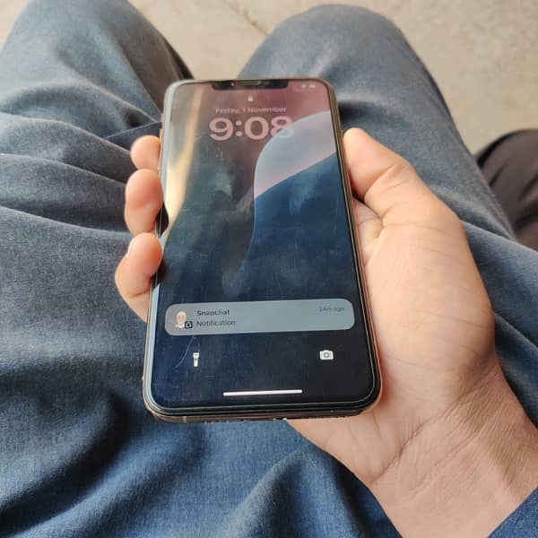 i phone xs max 256 gb 4